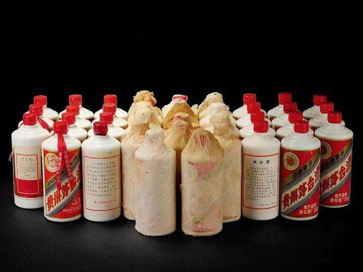 东湖日照岚山回收酒价格哪里回收(附近上门回收茅台酒）?